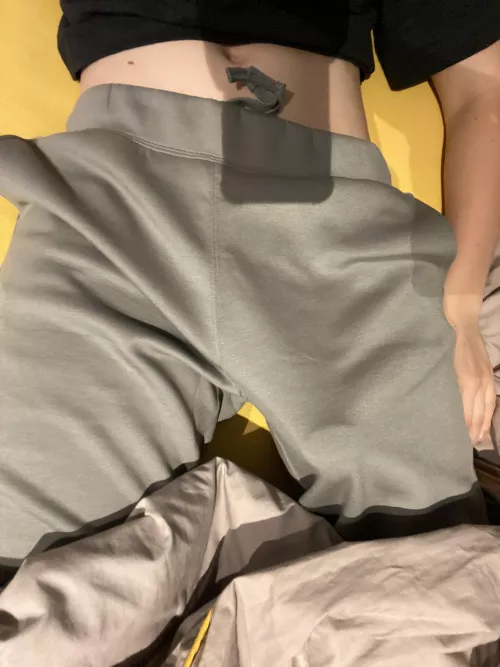 When you‘re sick at home with nothing to do