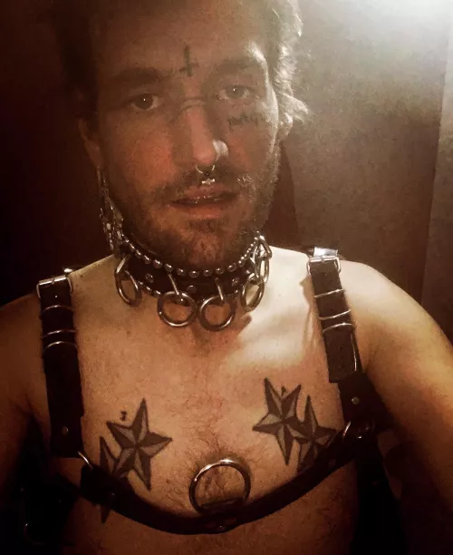 Y’all like face tats?