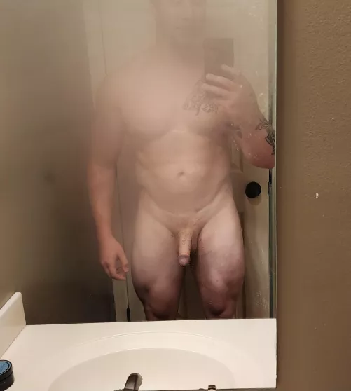 (30) Can you tell that I like leg day?