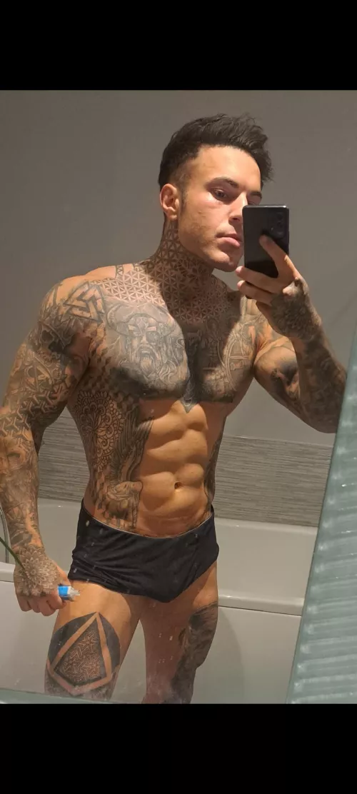 6ft2. Guess my weight