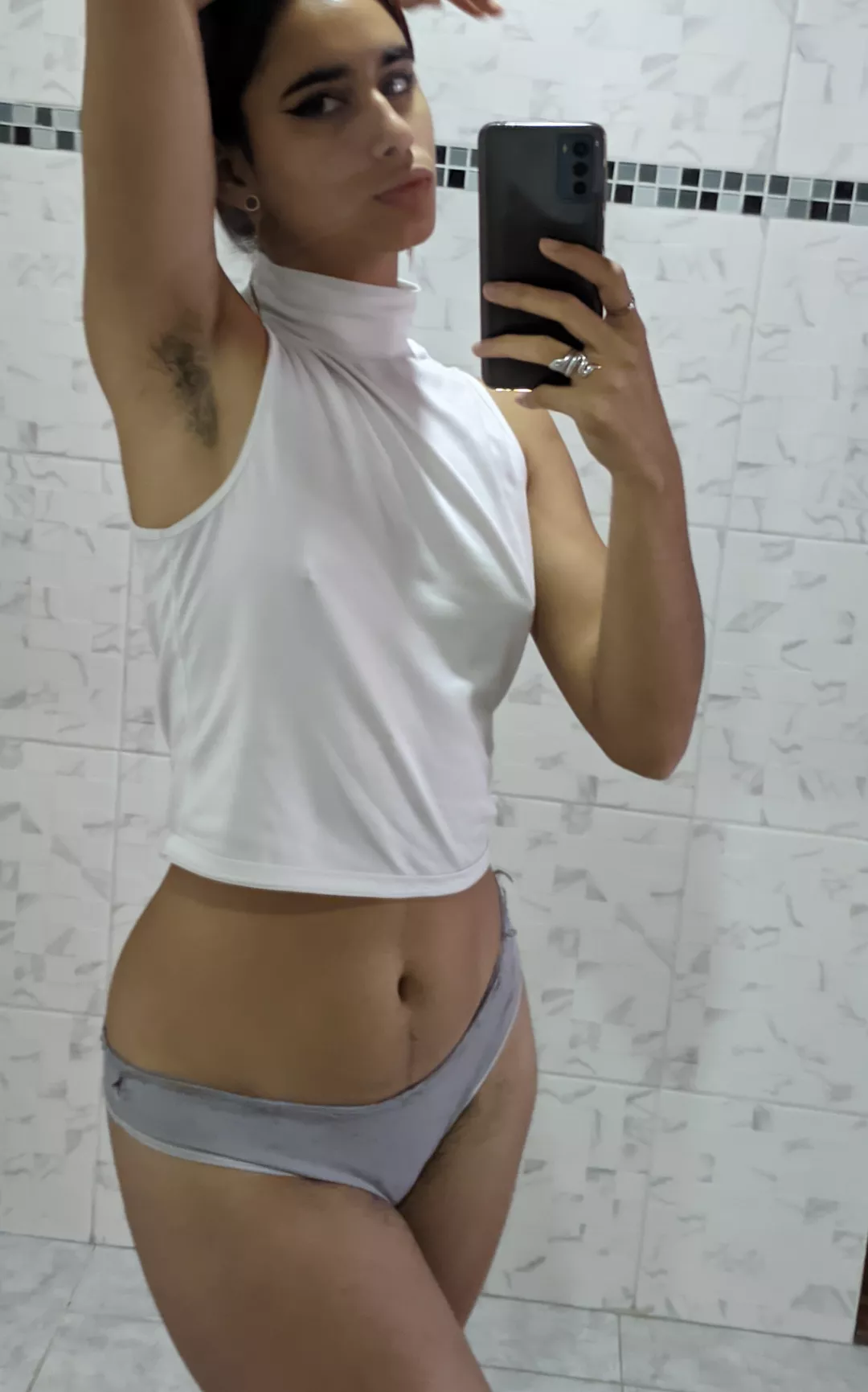 Here your daily photo of My Hair Armpits :) what do You think?