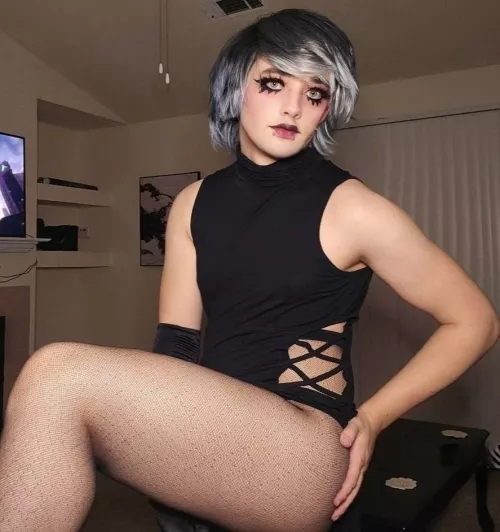 I cosplayed my friends OC 🥰 Thoughts?