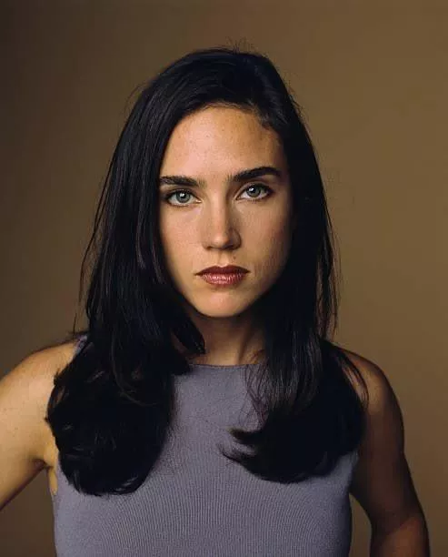 Jennifer Connelly(back in 2000)