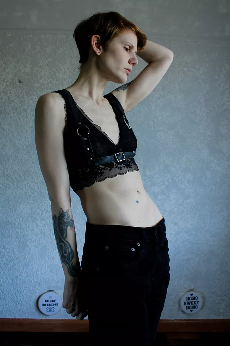 Leather and lace, such a great combo! ^^