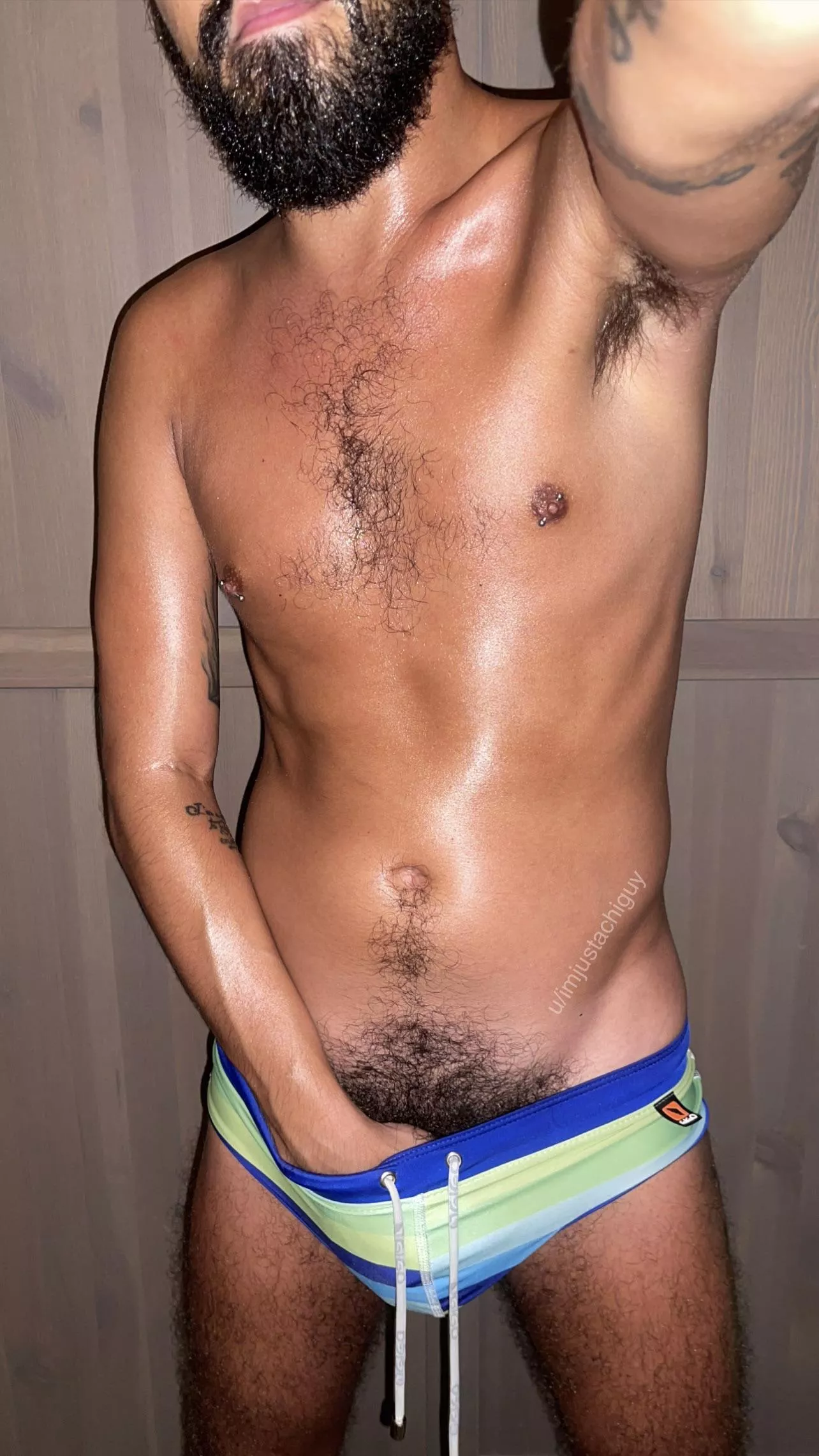 Let me know if you like sweaty undies 😉🔥