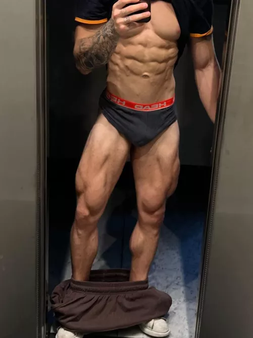 Oops,my pants have dropped again.