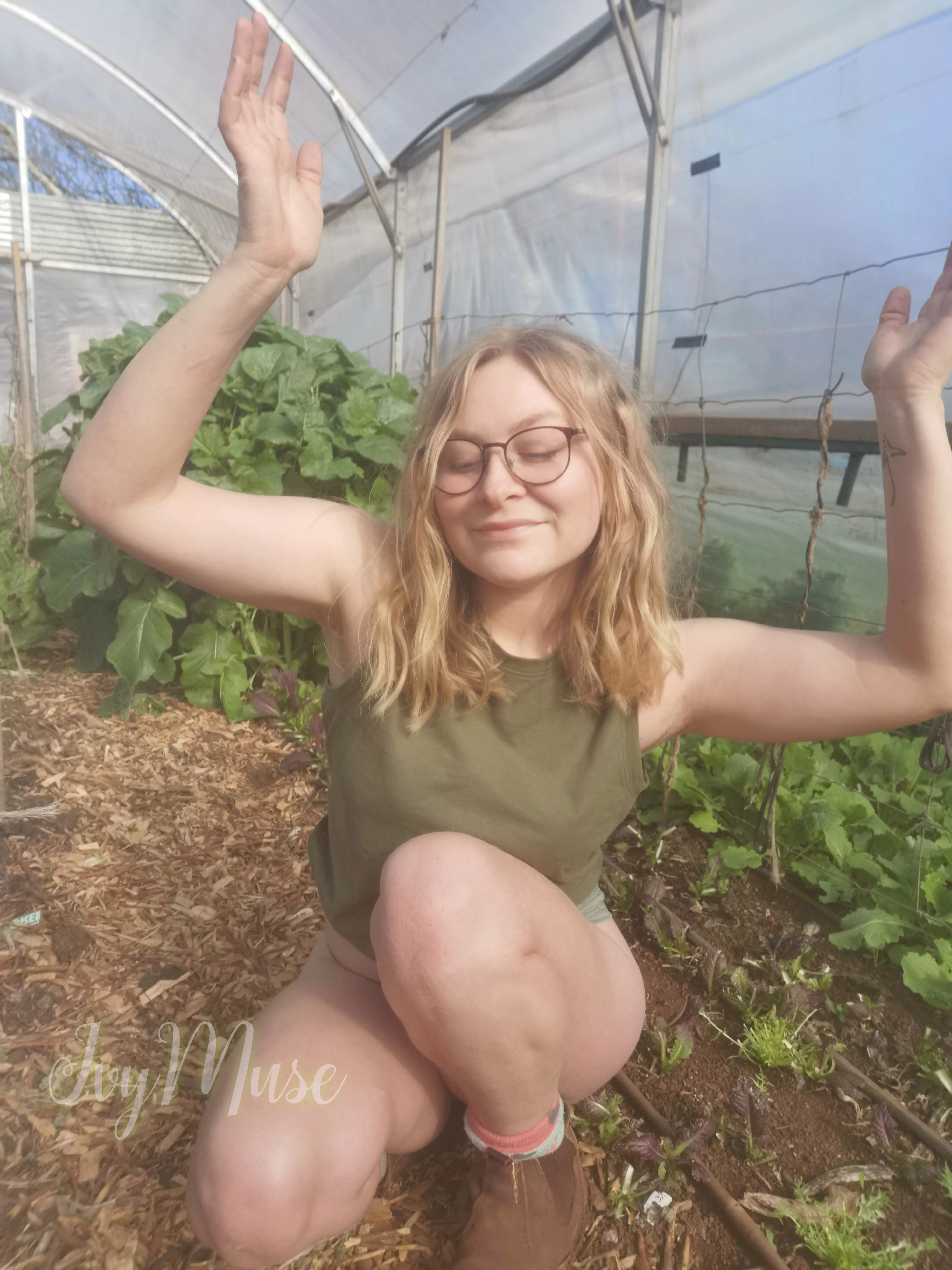 Spring time makes my heart sing and my pants come off