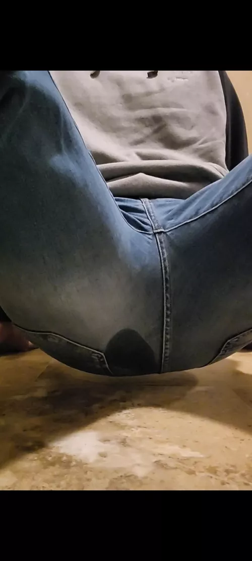 Starting to pee my pants (will post video in comments later)