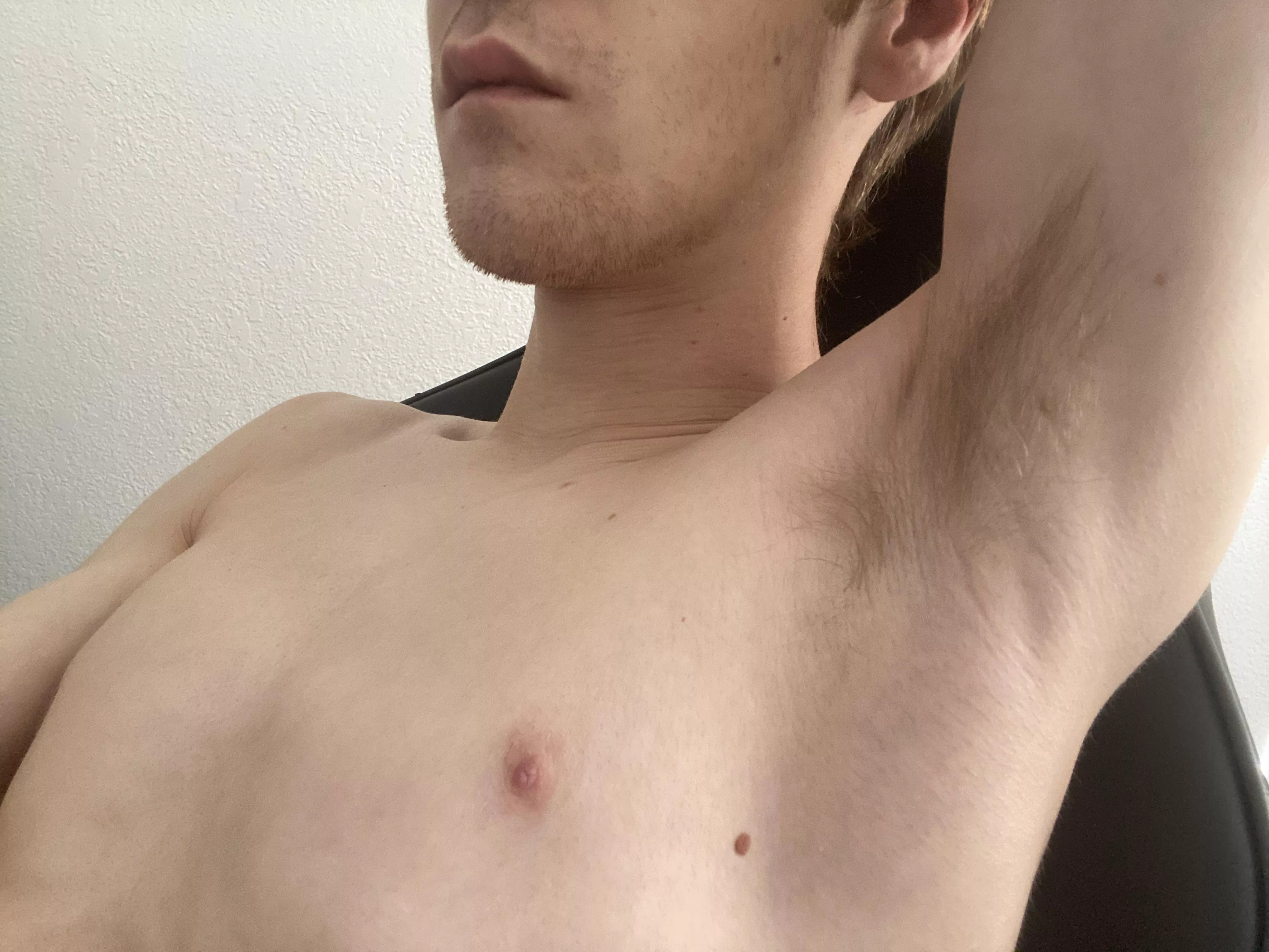 The musk in my office is so nice right now