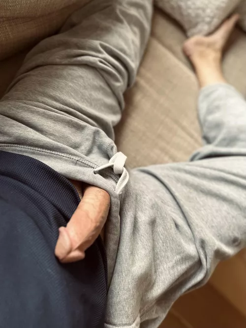 Trying to relax and it just popped up (40)