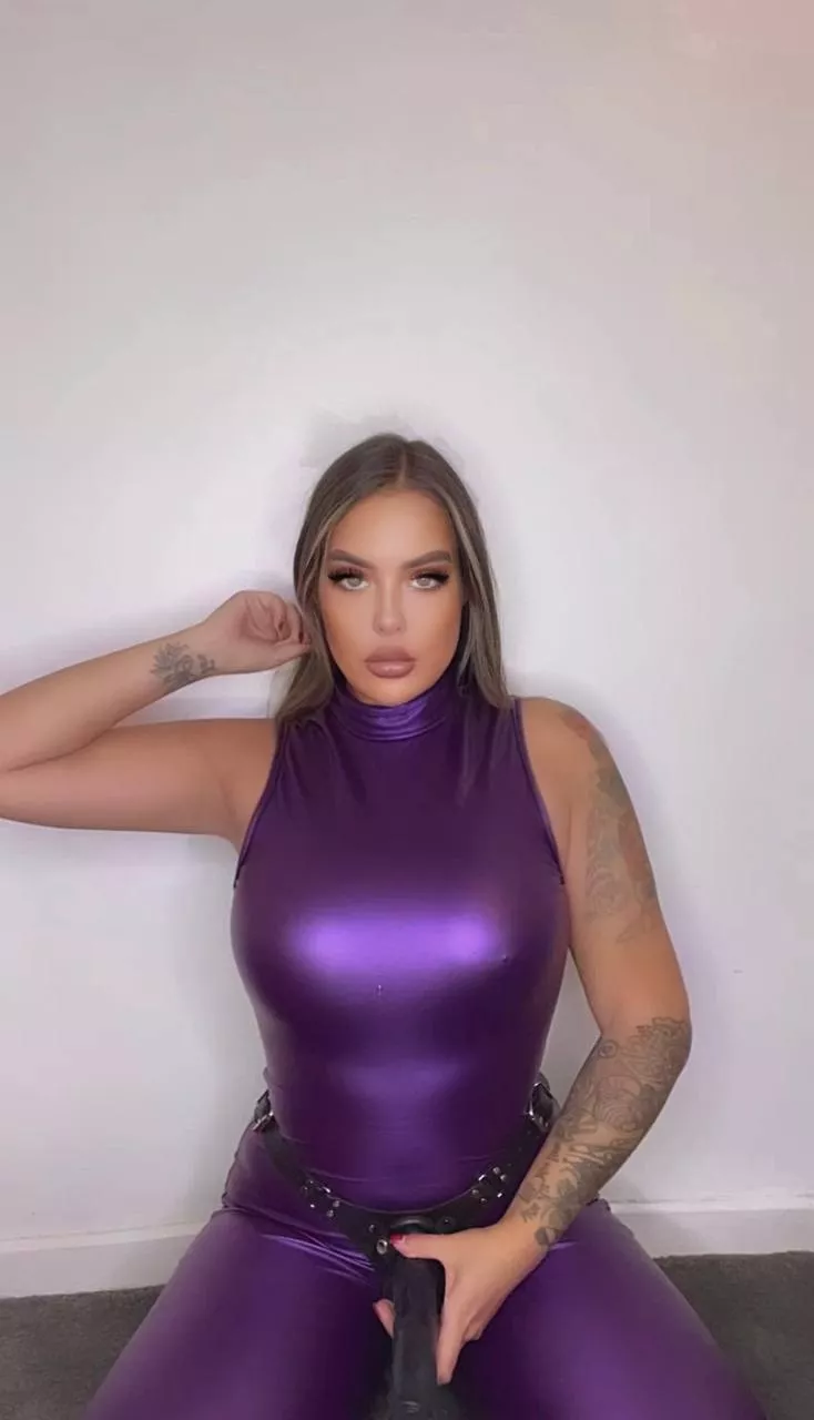 Want your goddes to tie you up and ride you hard?