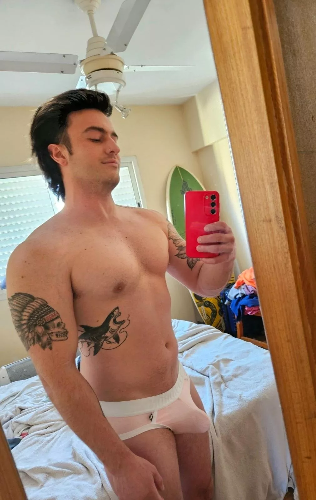 What part of my body would you kiss?