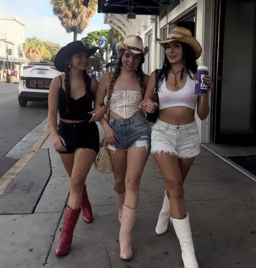 Which cow girl? [3]