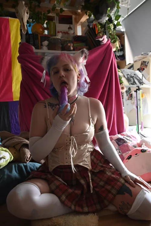 You never saw such a dirty kitten before right? :)