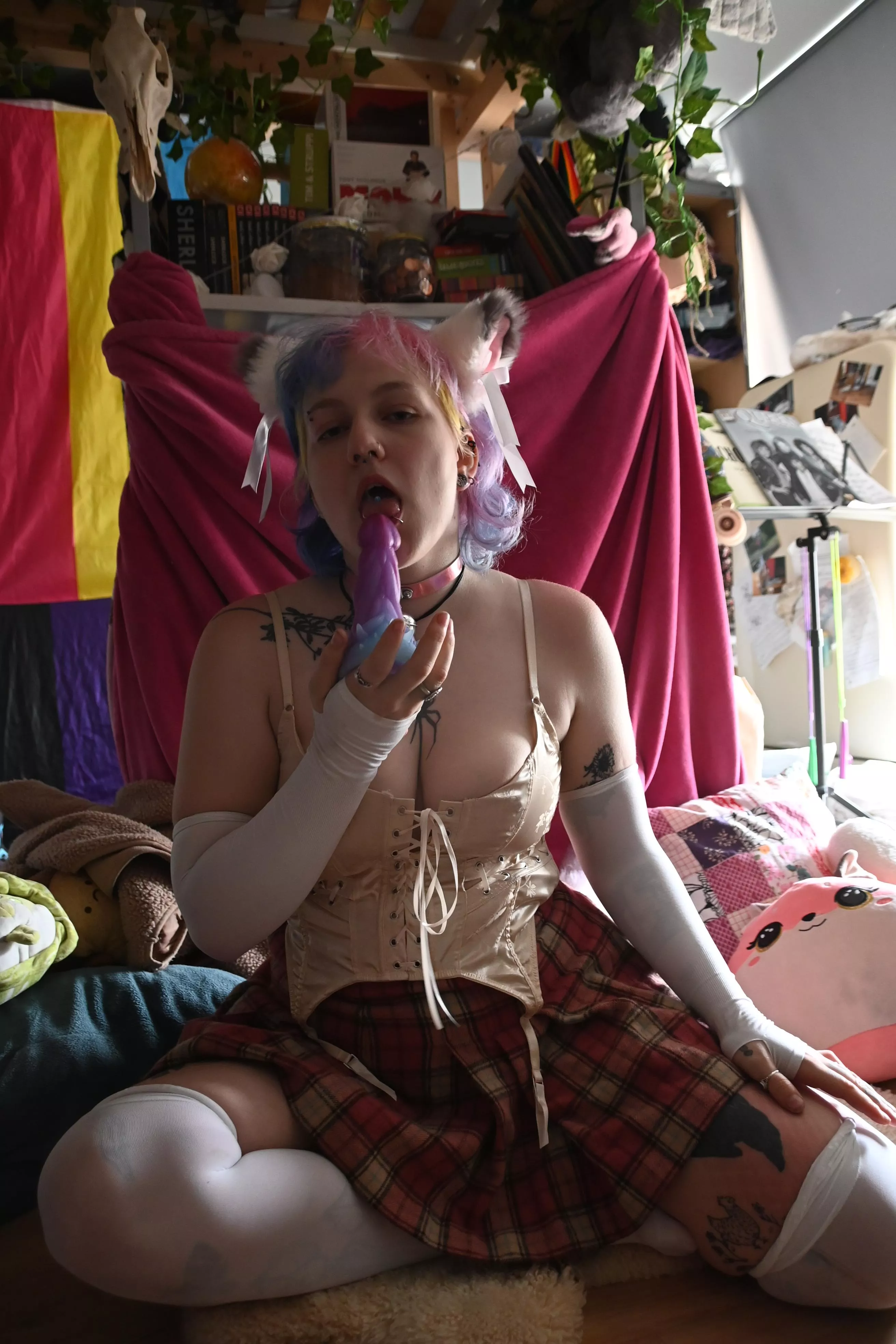 You never saw such a dirty kitten before right? :)