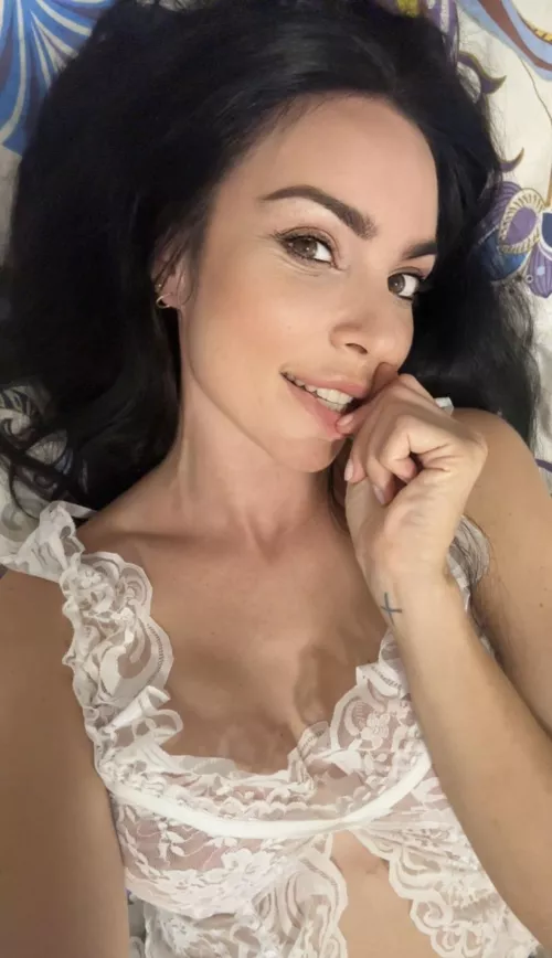 Your morning view if I'm yours