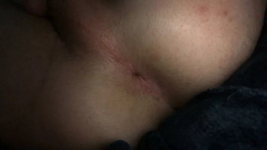 Dm's open (around my age please)