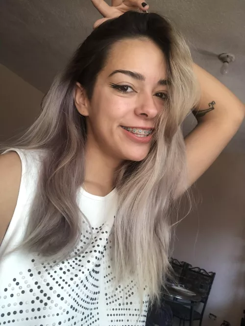 First post here! Hi everyone! <3