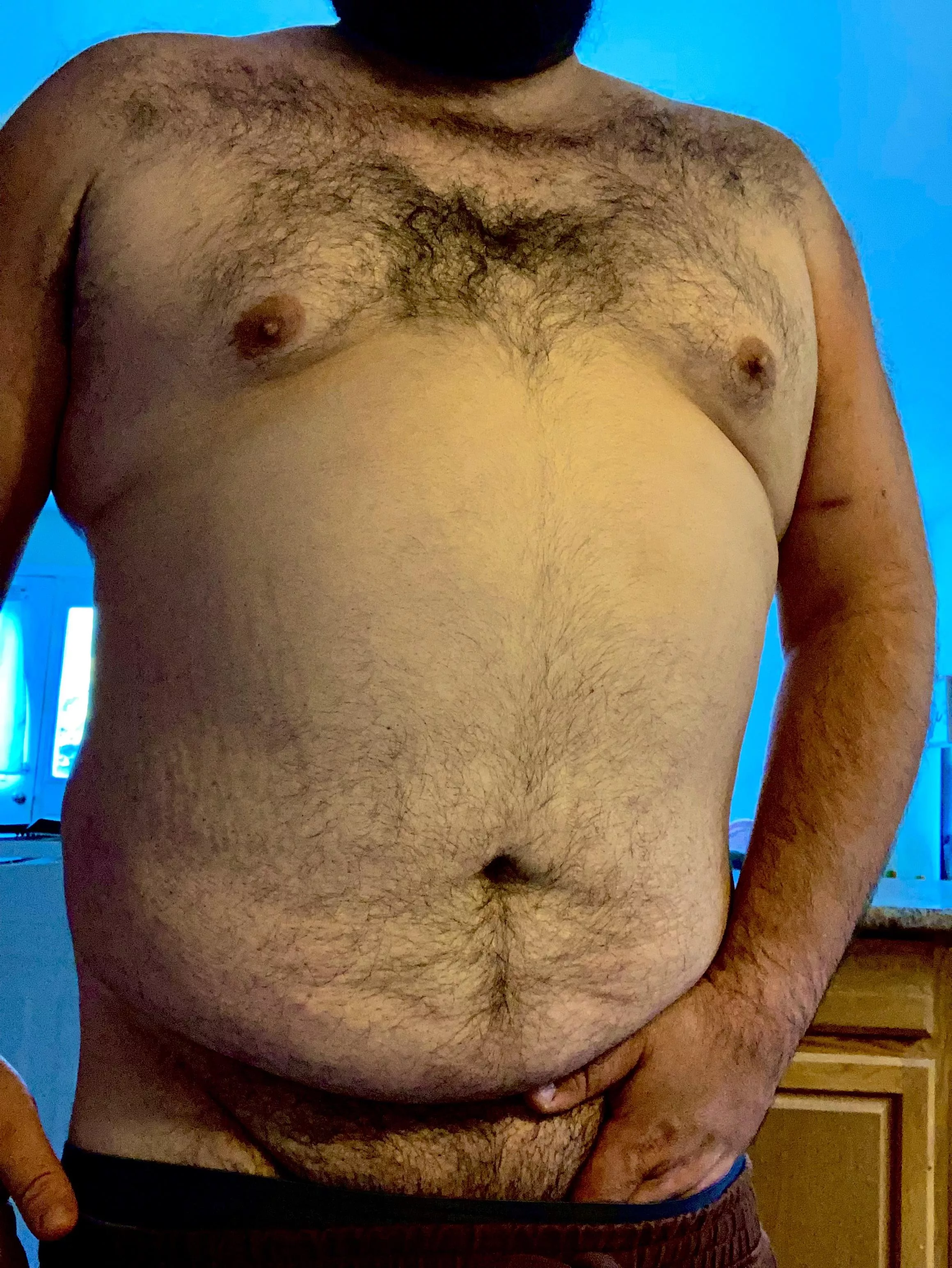 First Post! What do you think? Should I continue? 🥵