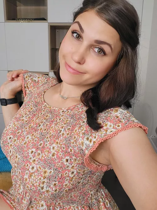 Heyy coming for you on @chaturbate 😛 [Tiny_hat]