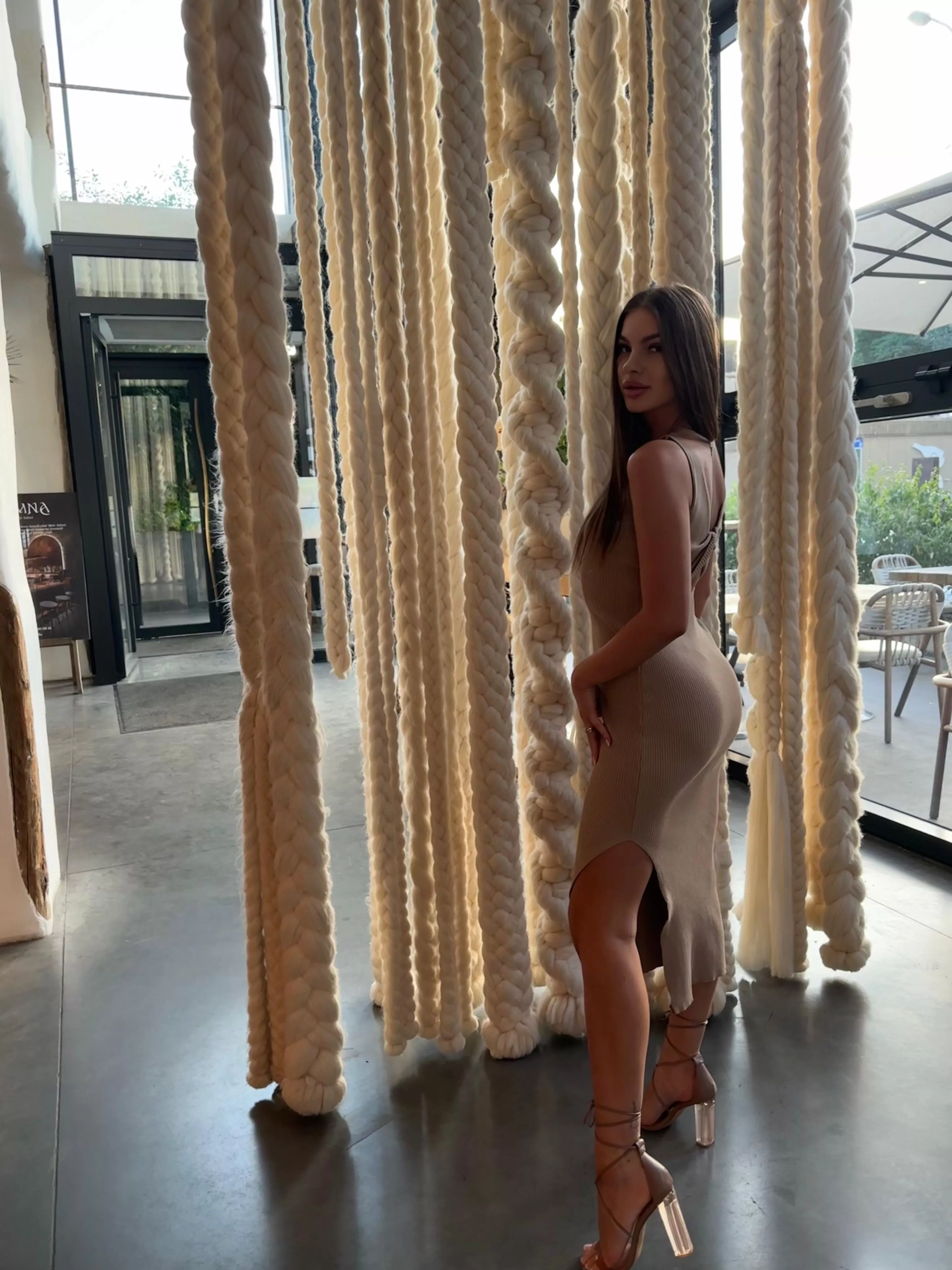 I love going in tight dress