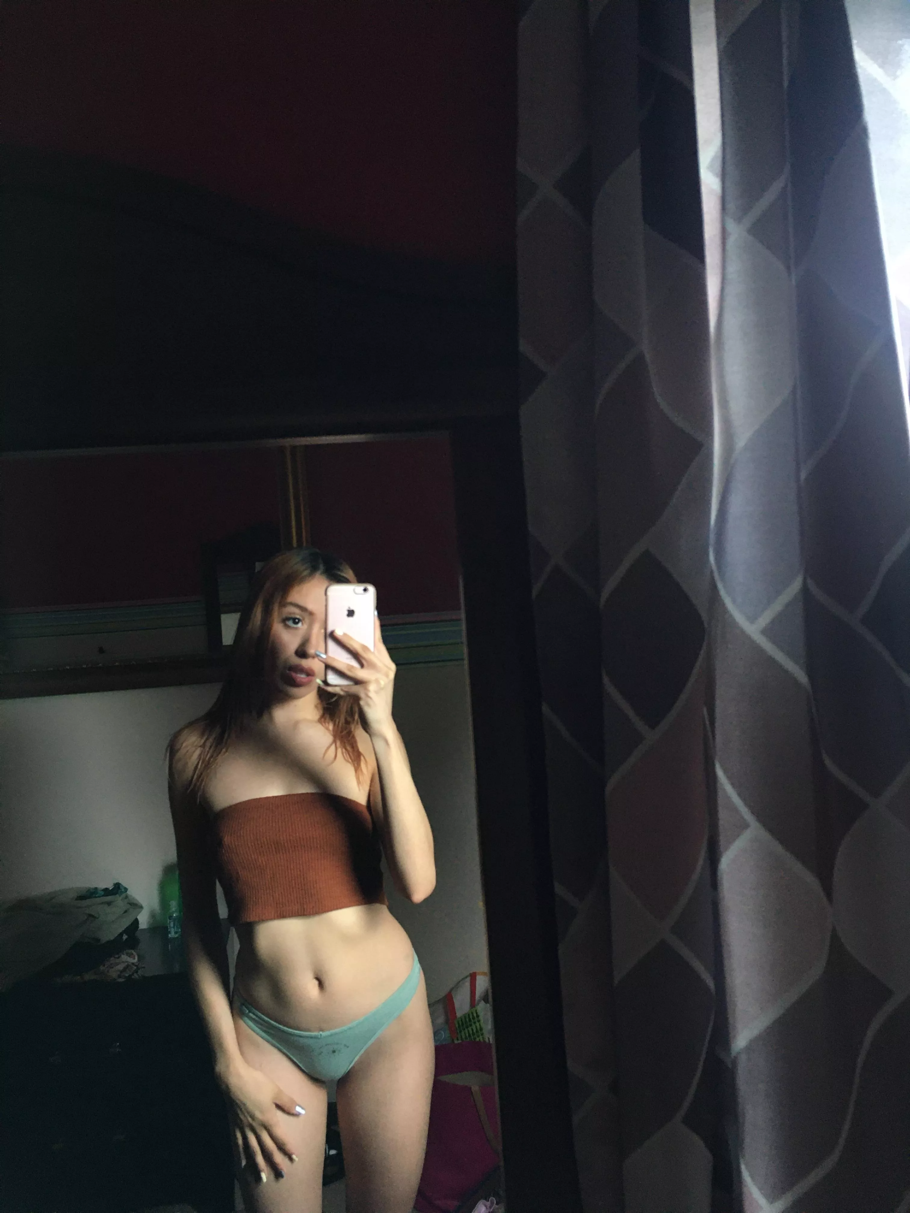 I think I'm kinda pretty so I should fit here