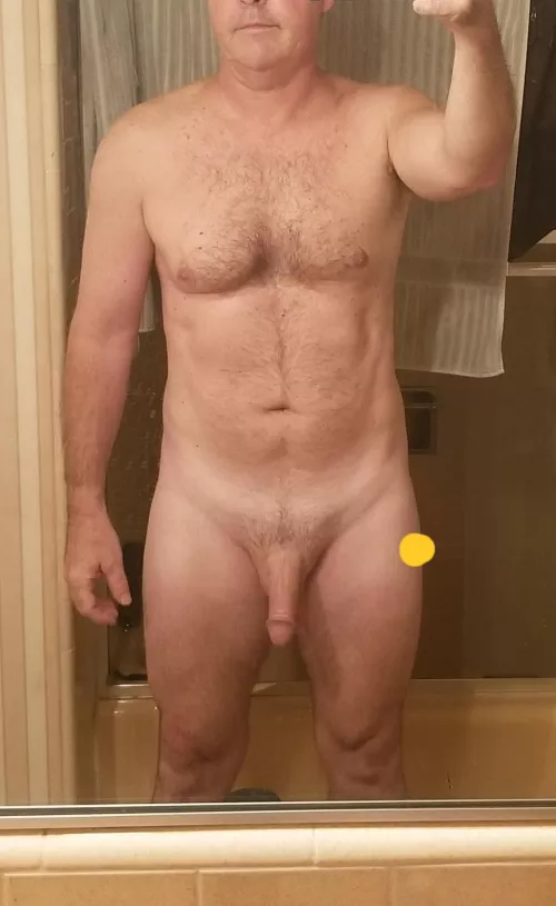 M(55). Dad of 2, please rate the Dad-Bod. Been working to get rid of pot belly and hopefully make it to DILF status. Pls lmk how I'm doing!