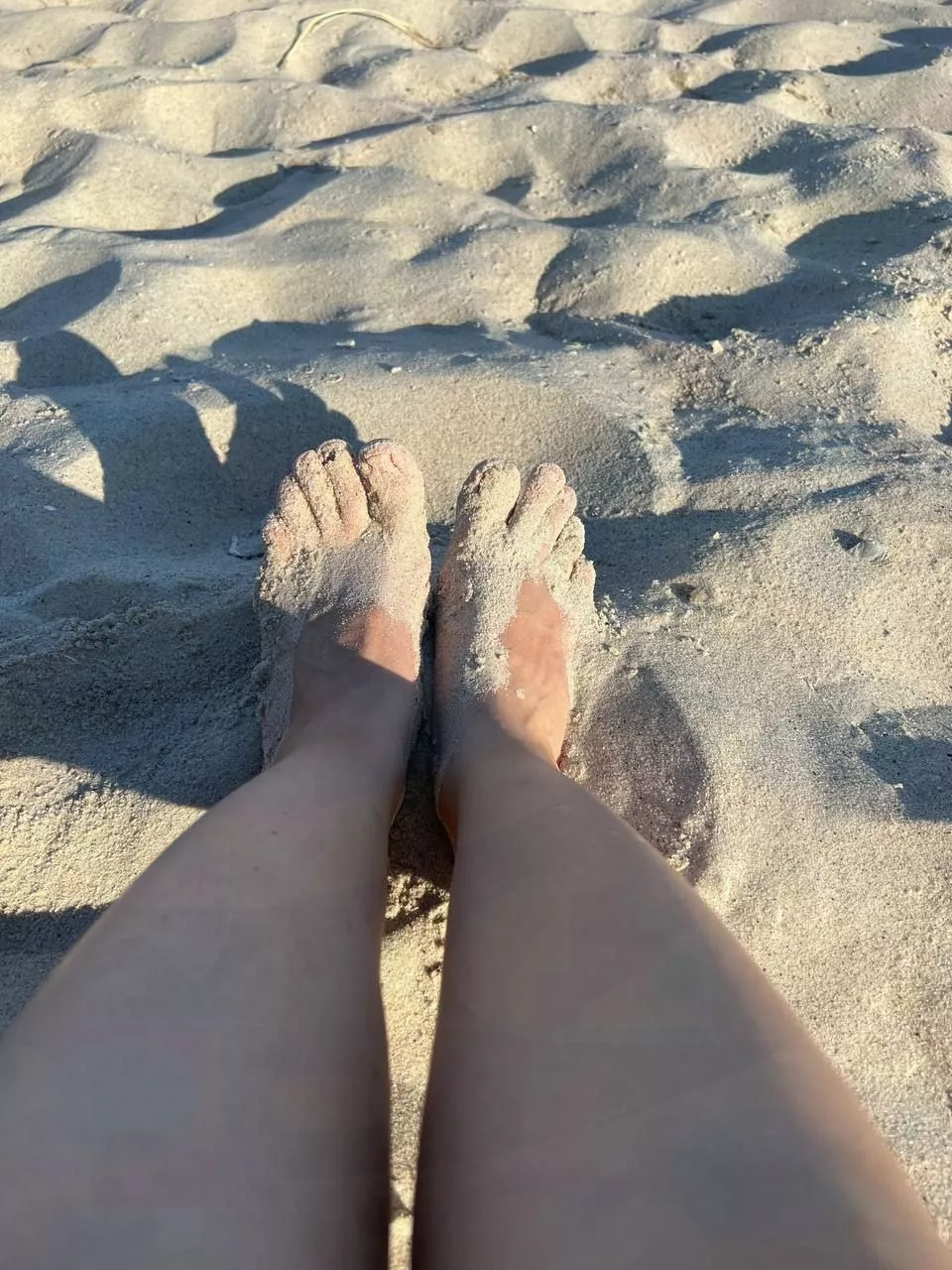 Pull the thong to one side and fill me up