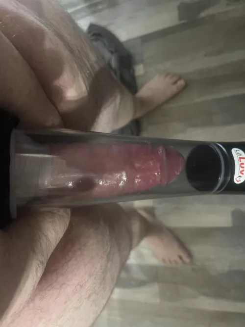 Pumping up for anniversary night