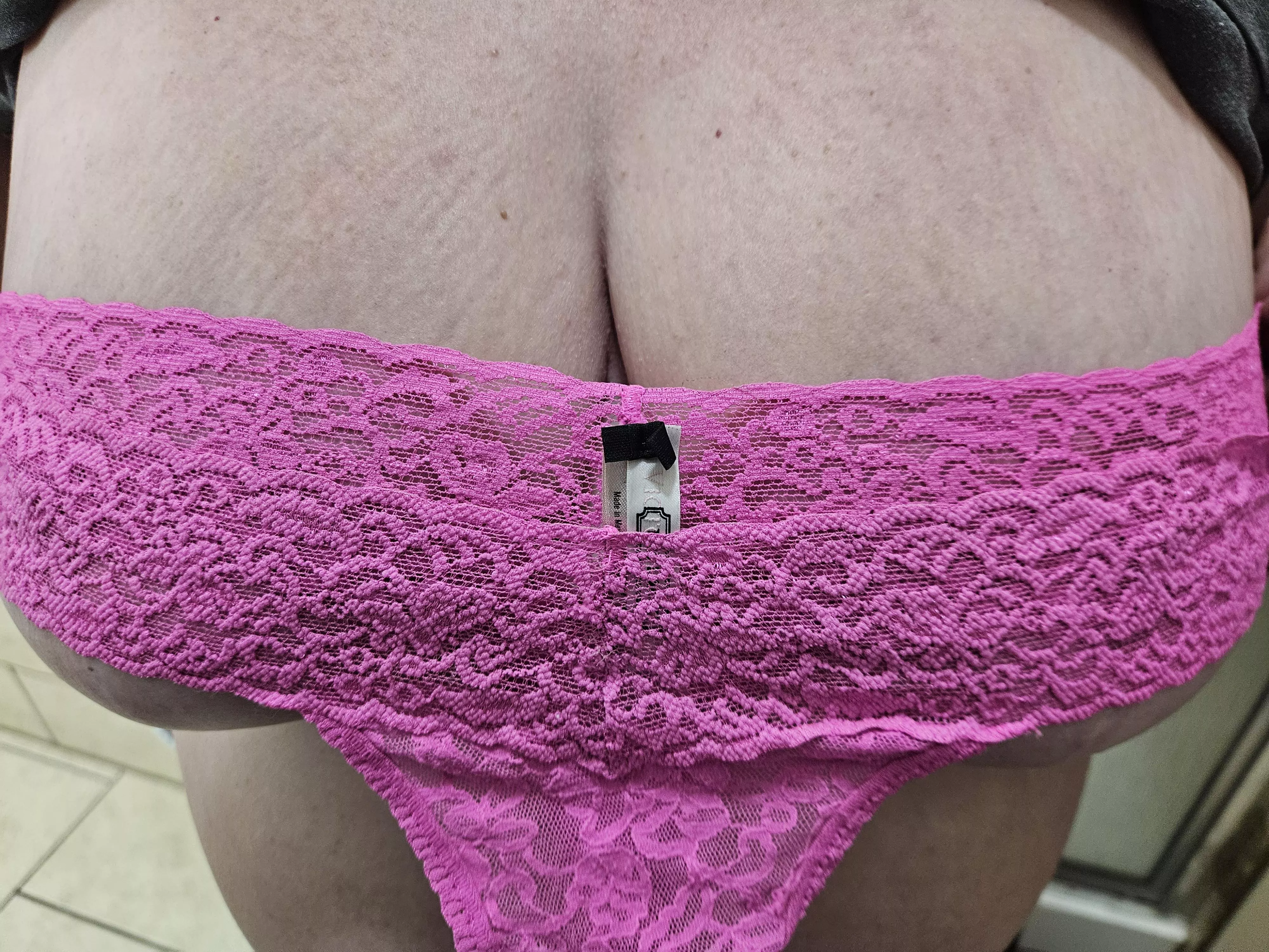 Tittes and thongs pt. 2!