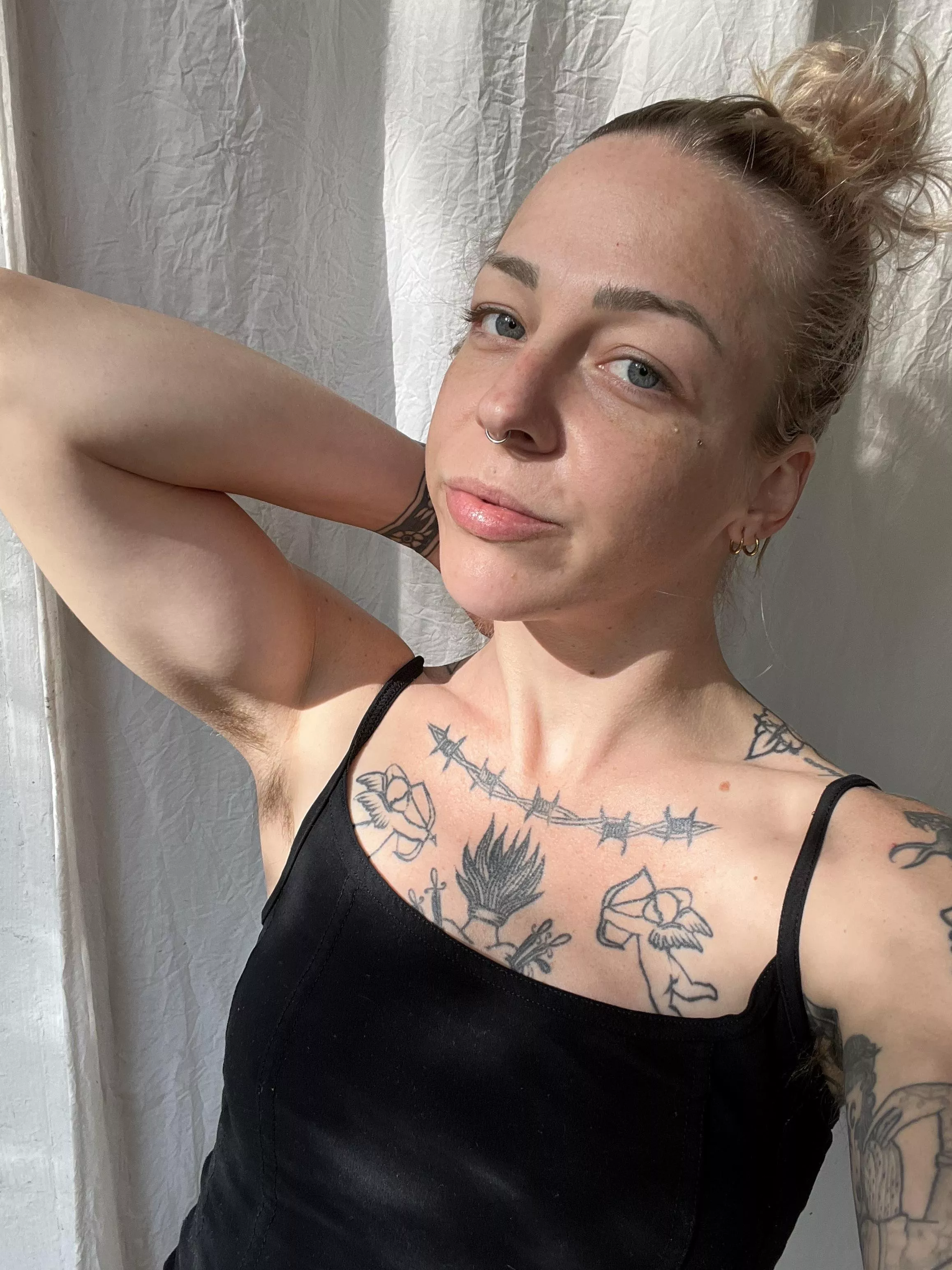 when the light hits the hair just right 😏