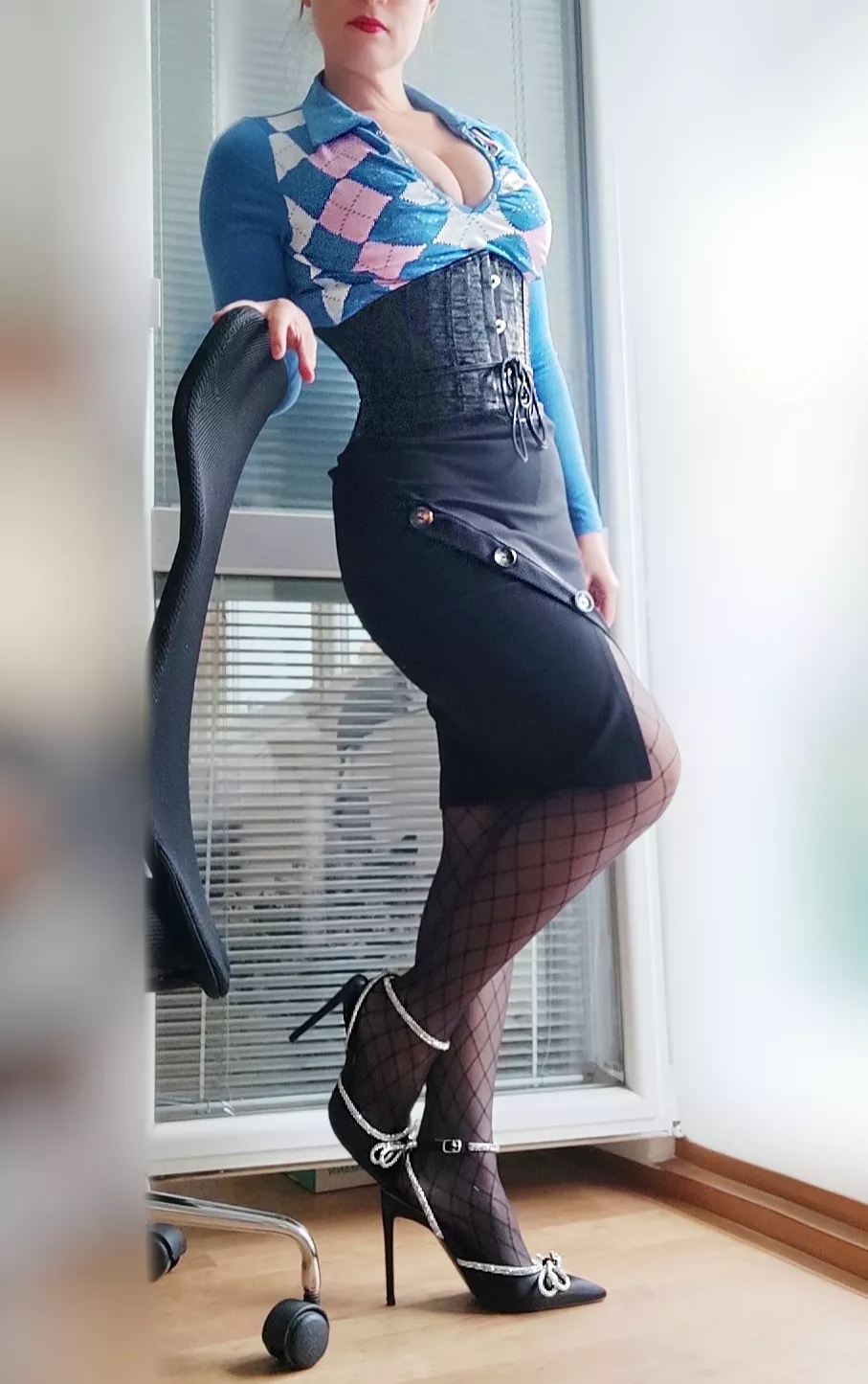 Would you hire me as your secretary