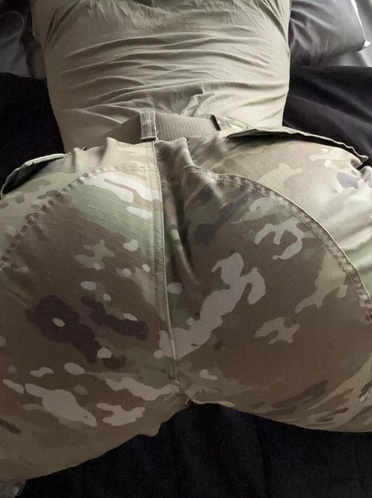 24 military bottom for hung tops. Bwc+ Fit+