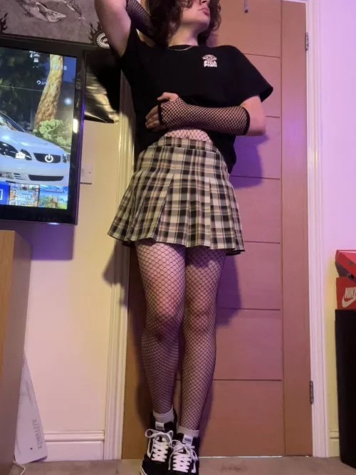 Anyone wanna play video games with me?