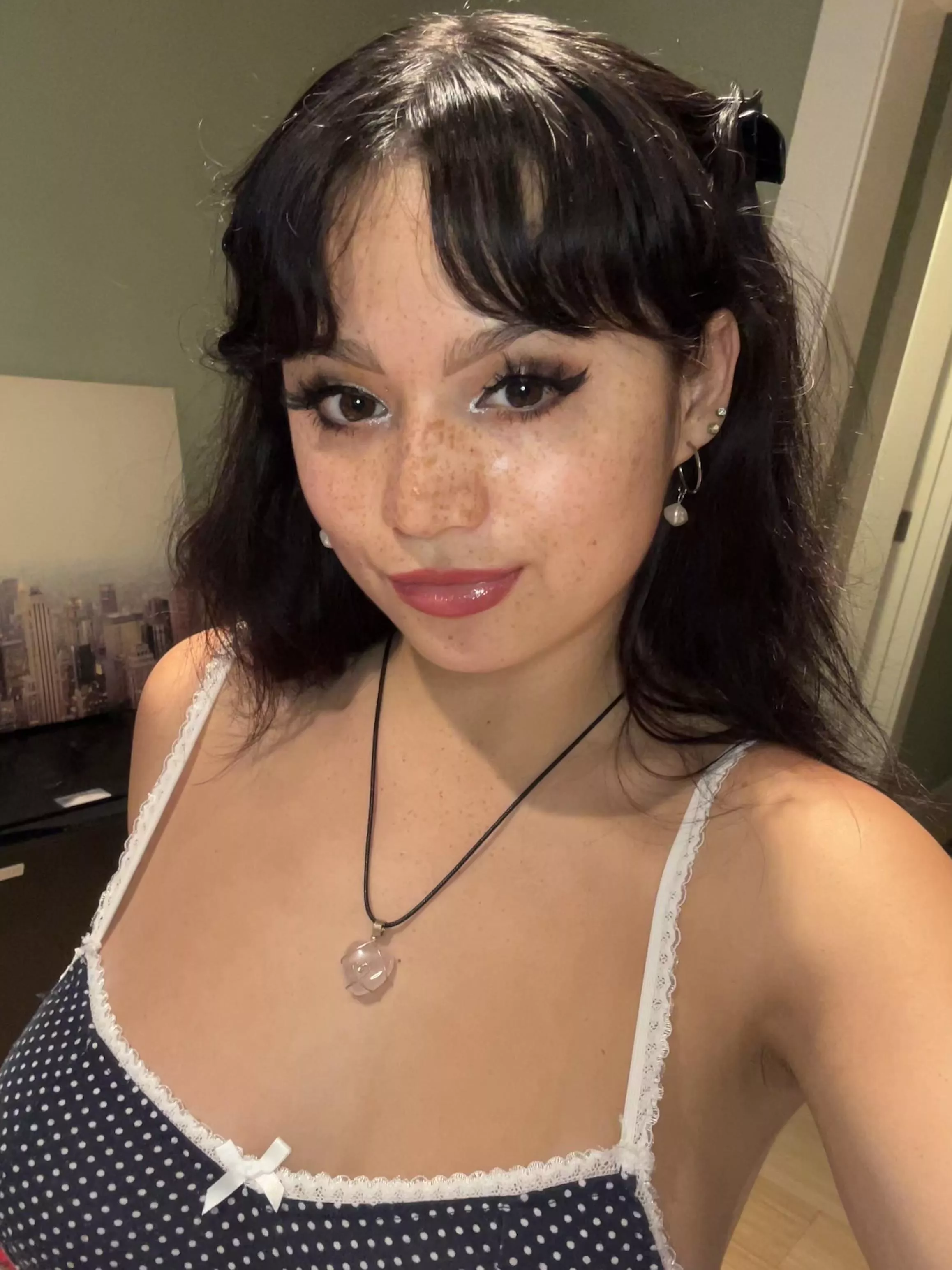 Been told I look better with makeup