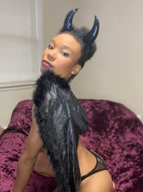 Check me out on instagram @sammymarie3134