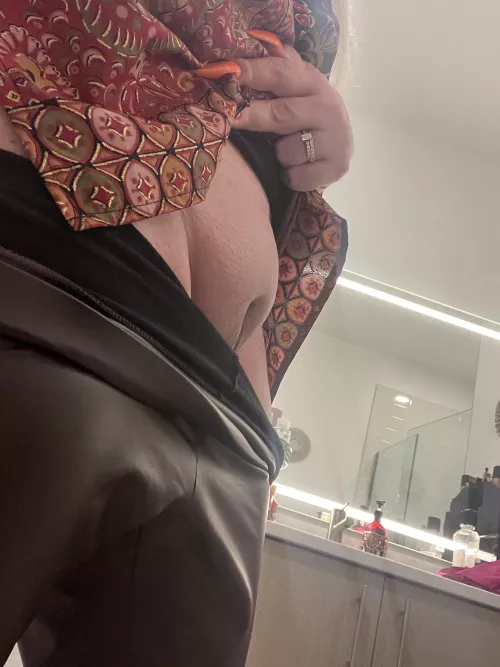 Cum open up this mound