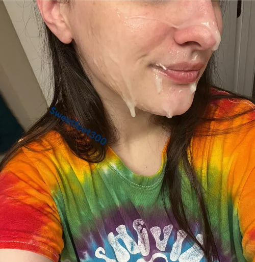 Do you ever get woken up with a facial😋