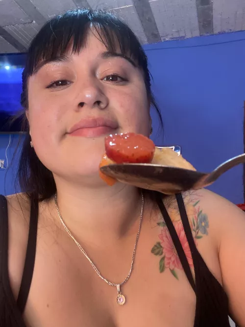 good morning....it's time for my breakfast