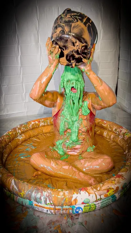 Green & 3rd cauldron 💚💦