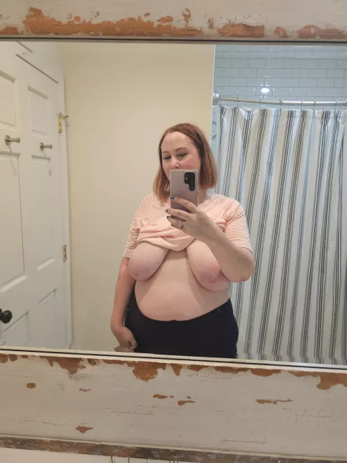 Hanging out my shirt