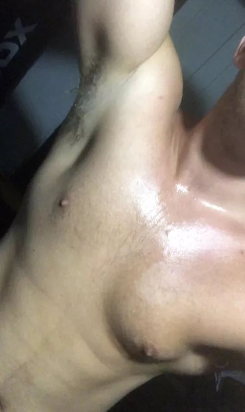 Huff my pits as your bate fuel