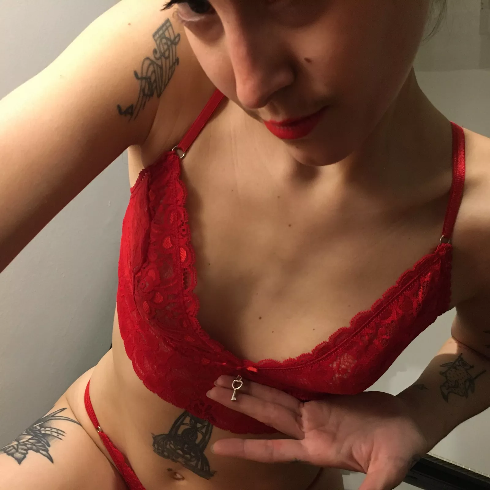 I just found the little KEY 4 your LOCKtober chastity cage! let's do it