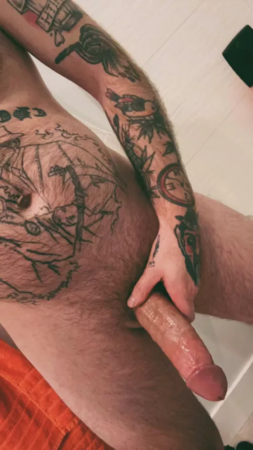 I want to watch you choke and gag on this cock 😈