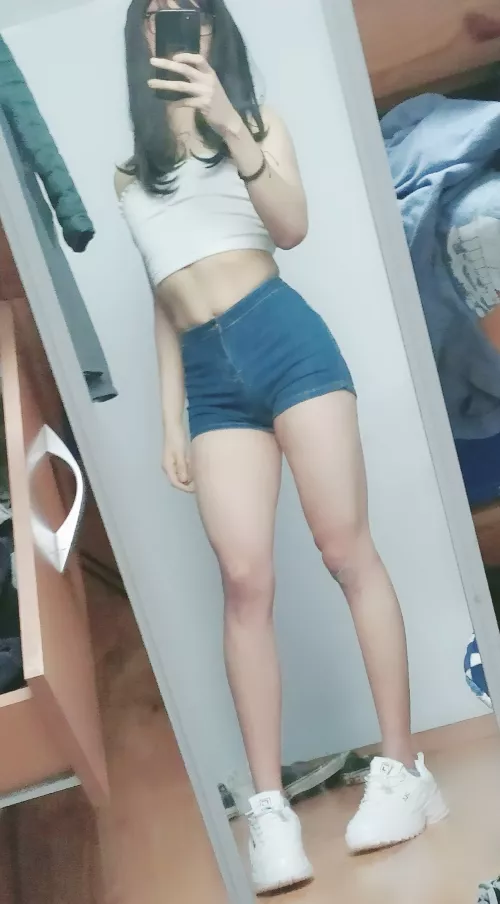 I'm I too tall for being a femboy? 🥺