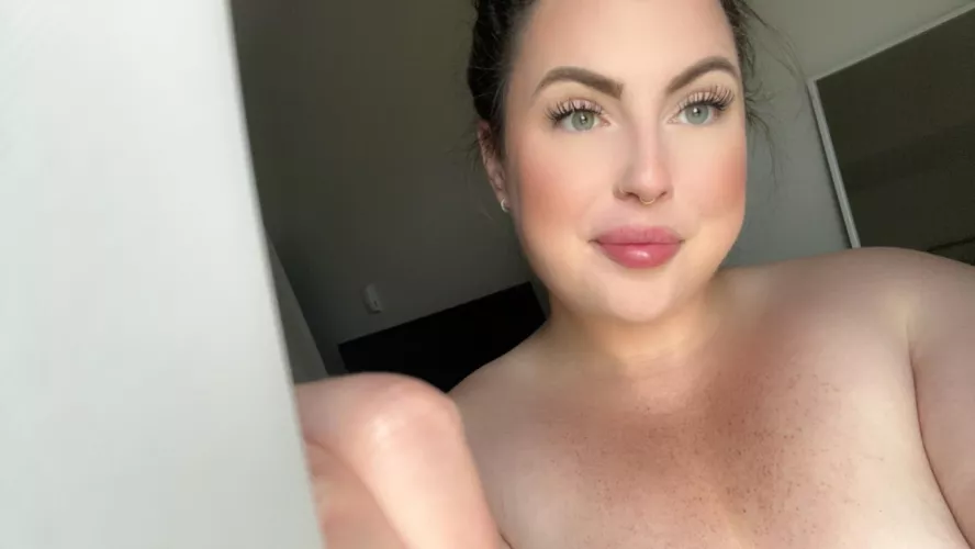 Just in a silly goofy mood 👉🏻👈🏻🥹