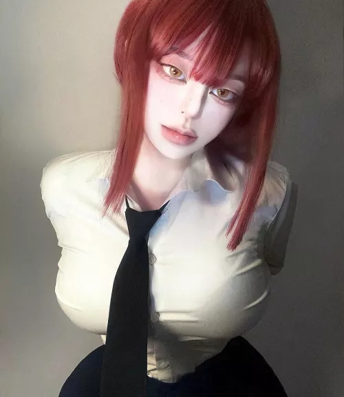 Name of the cosplayer?🙏