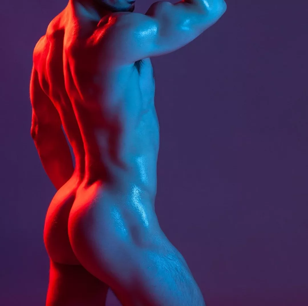 Nice enough to eat? 🔴🍑🔵