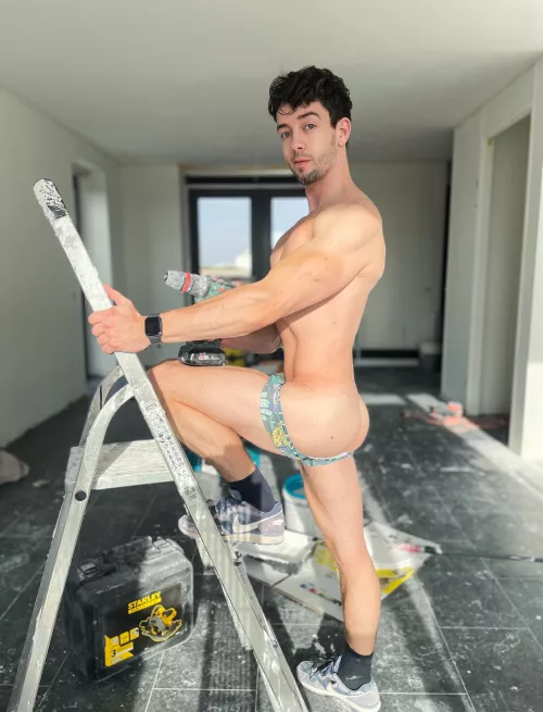 Showing off the Ass during construction