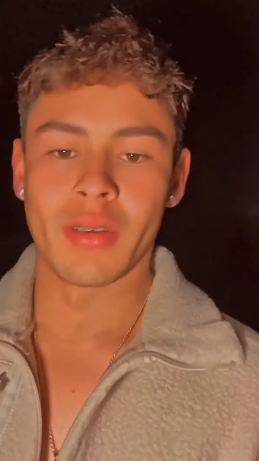 Anyone wanna play OW? π Anyone wanna play OW? π